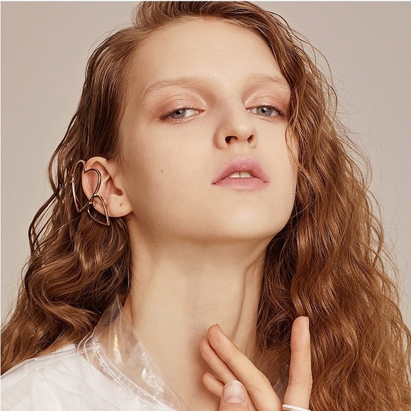 Heart earring - Picture 4 of 9